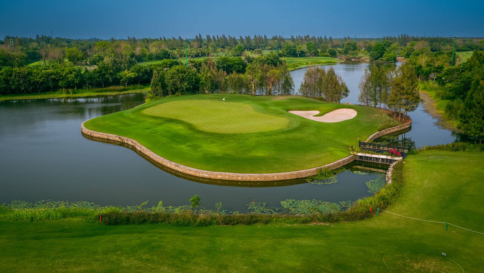 Island Green, Vattanac Golf Resort (West Course), Phnom Penh, Cambodia