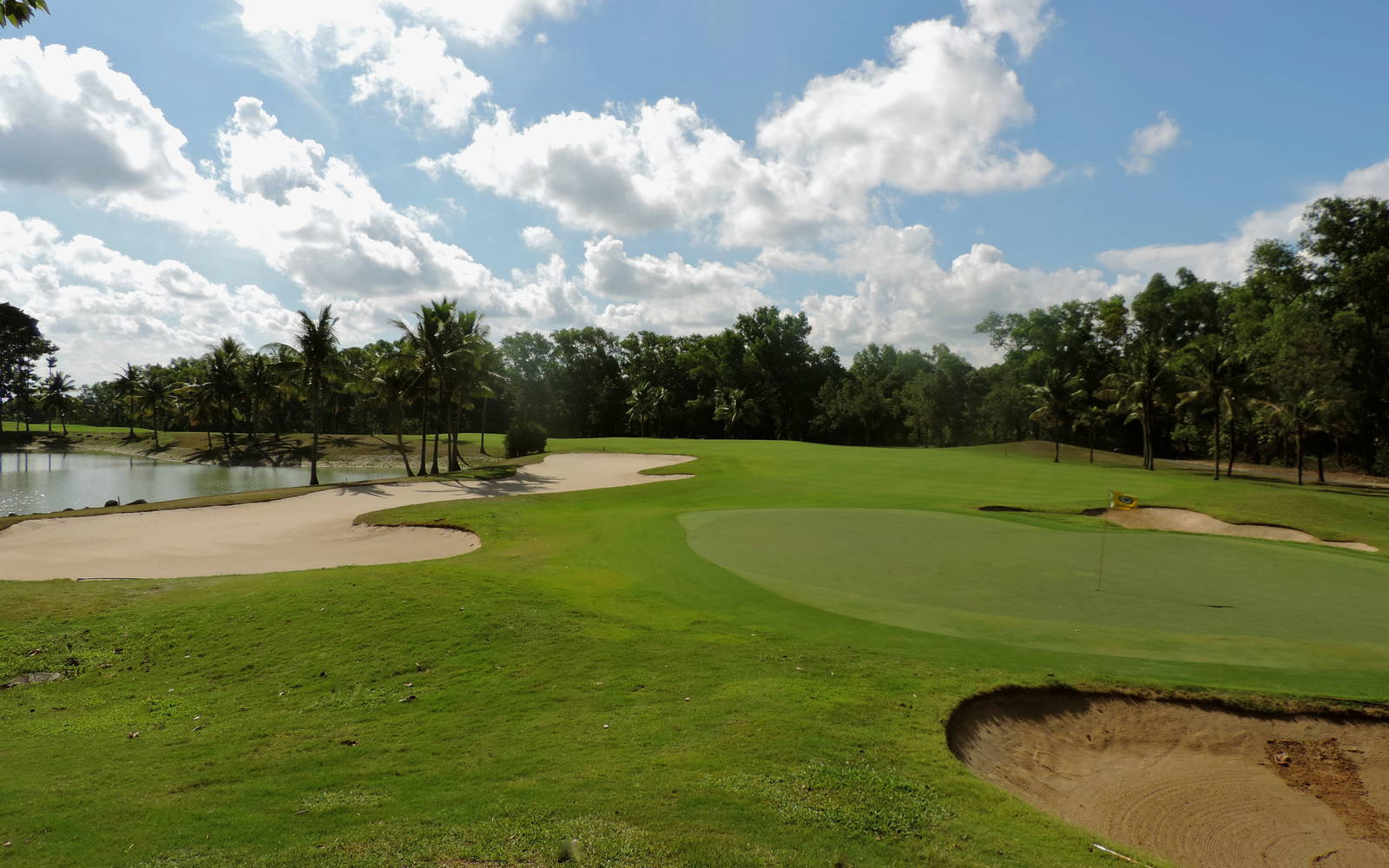 Green, Bunker, Vietnam Golf & Country Club, Ho Chi Minh, Vietnam