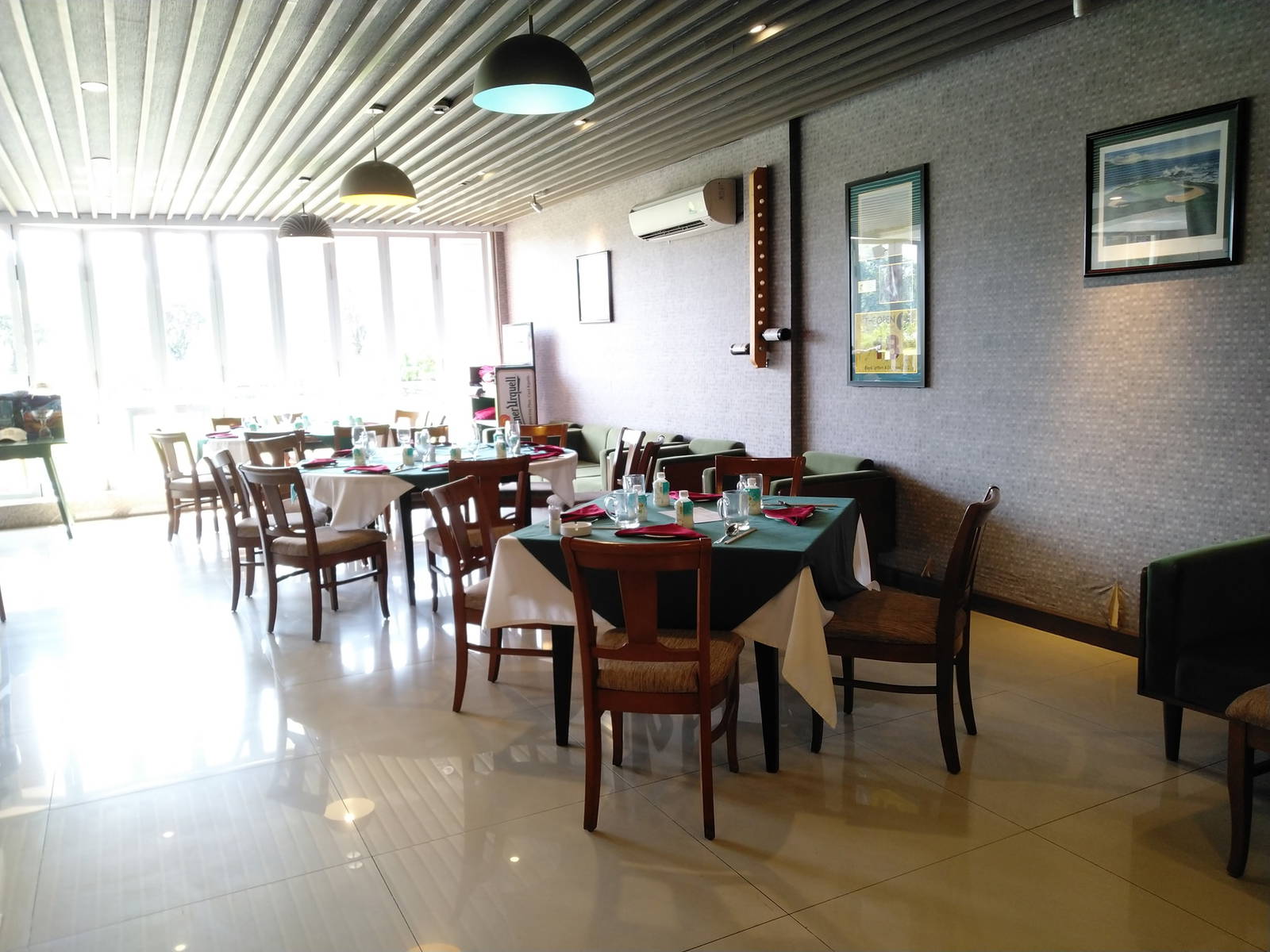 Restaurant, Vietnam Golf & Country Club, Ho Chi Minh, Vietnam