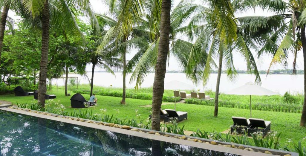 Vinh Hung Riverside Resort, Da Nang / Hoi An