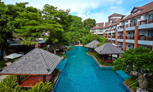 Woodlands Hotel and Resort golf package